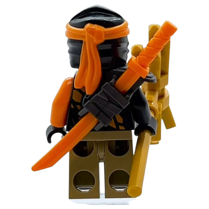 LEGO Ninjago Minifigur Cole mit Waffe - njo0720 Spiele Pirat