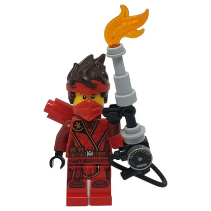 LEGO Ninjago Minifigur Kai mit Waffe - njo0706 Spiele Pirat