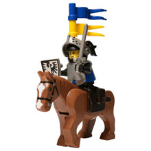 LEGO® Castle Minifigur Falkenritter Männlich mit Pferd - adp103
