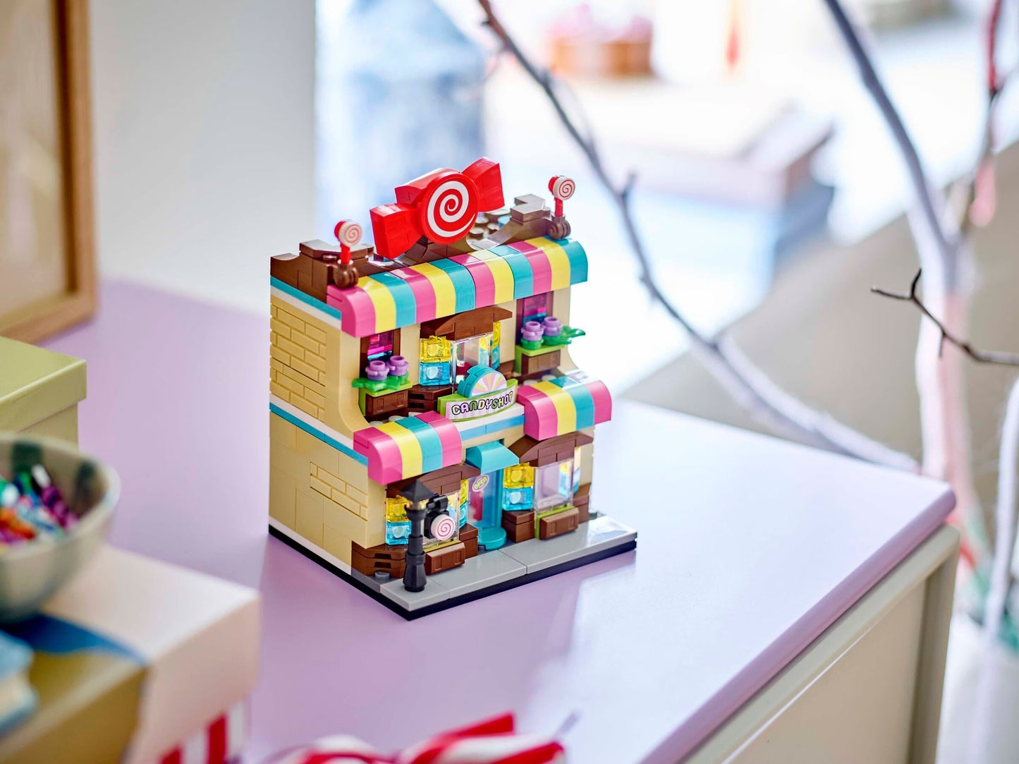 LEGO® Limited Stores Collection Süsswarenladen - 40692